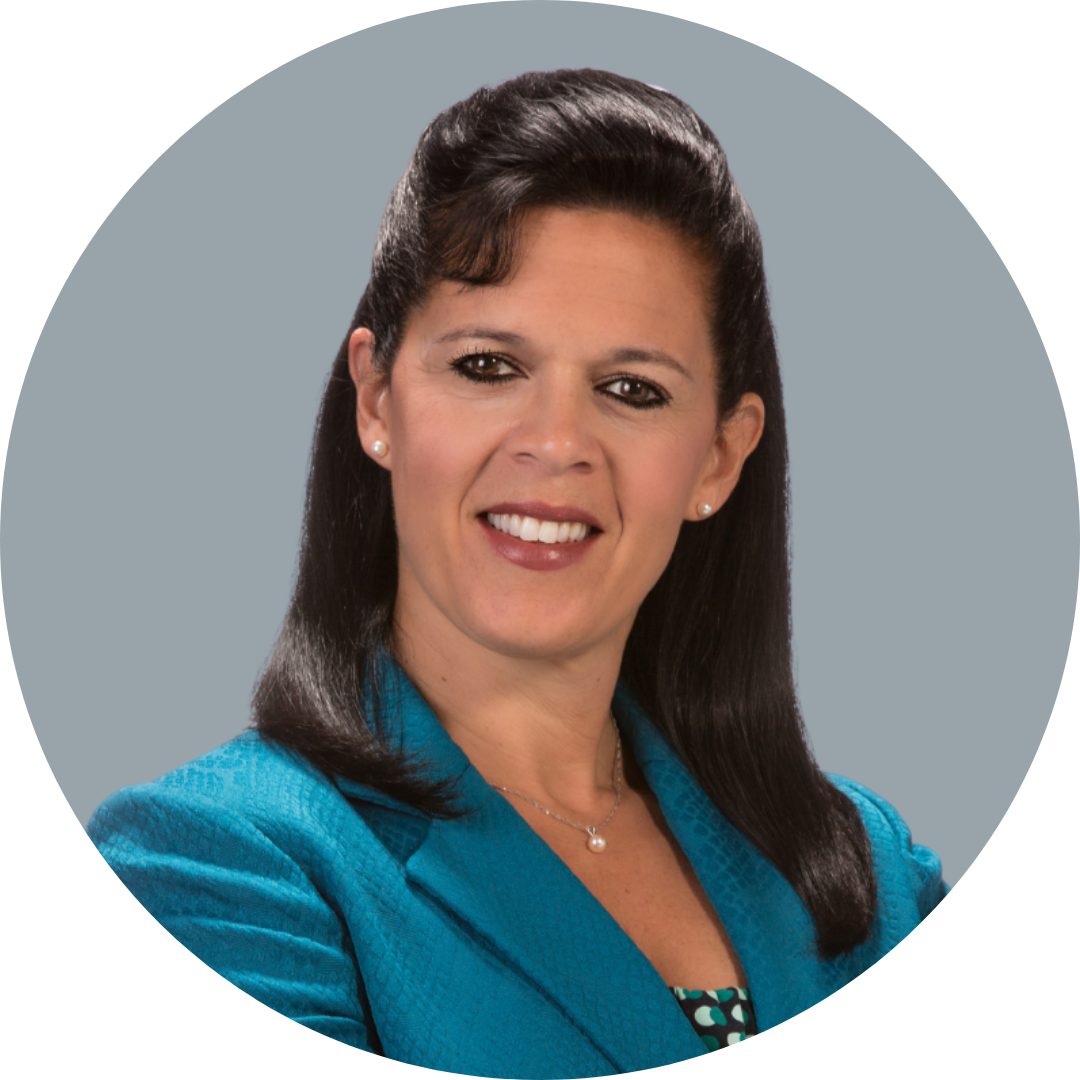 Gina - headshot v2